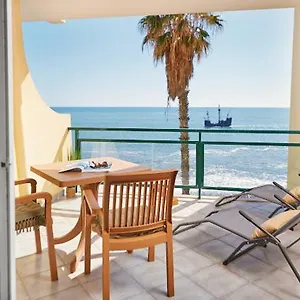  Apartamento Lovely With Pool And Sea View